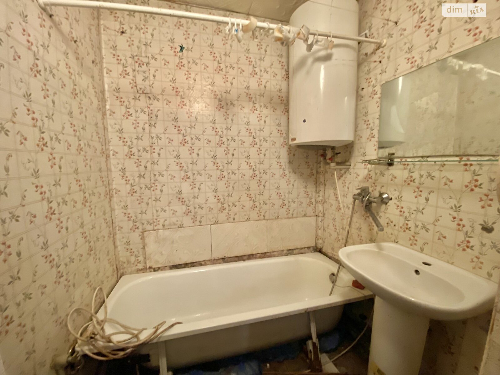 Продаж трикімнатної квартири в Дніпрі, на бул. Слави 14, район Перемога-4 фото 1 Продаж трикімнатної квартири в Дніпрі, на бул. Слави 14, район Перемога-4 фото 1