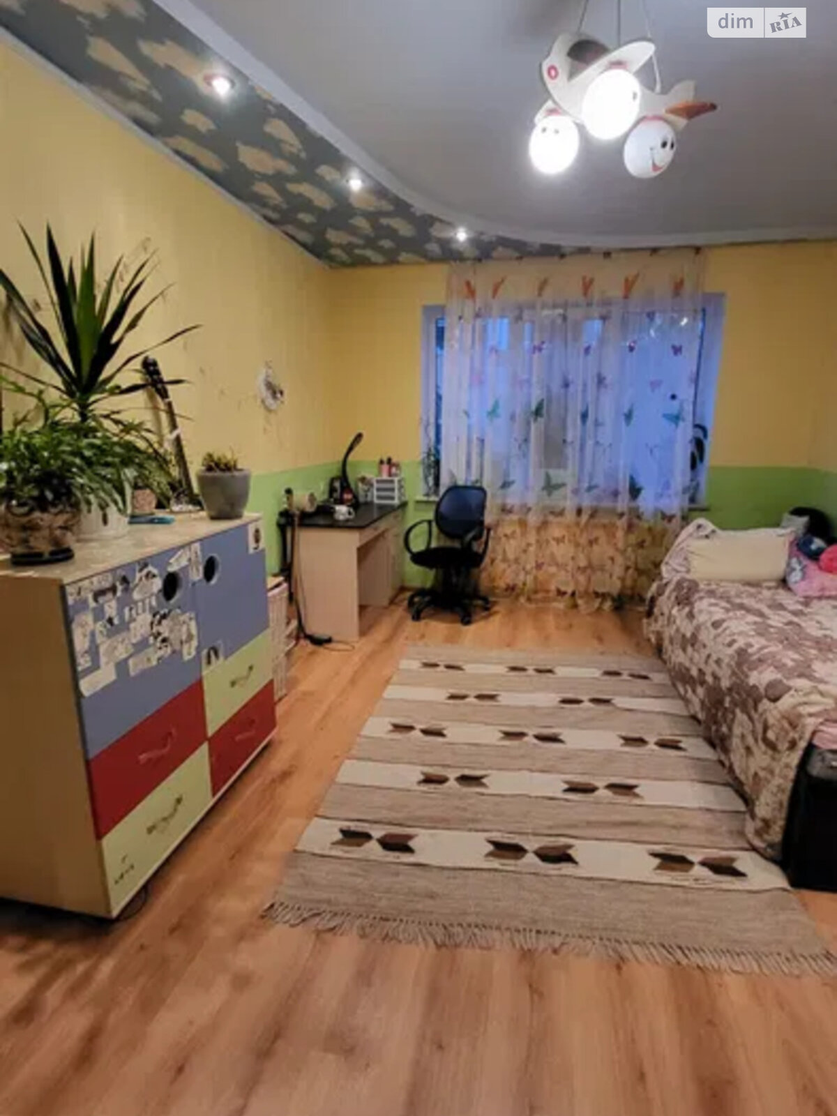 Продаж чотирикімнатної квартири в Дніпрі, на бул. Слави, район Перемога-4 фото 1 Продаж чотирикімнатної квартири в Дніпрі, на бул. Слави, район Перемога-4 фото 1