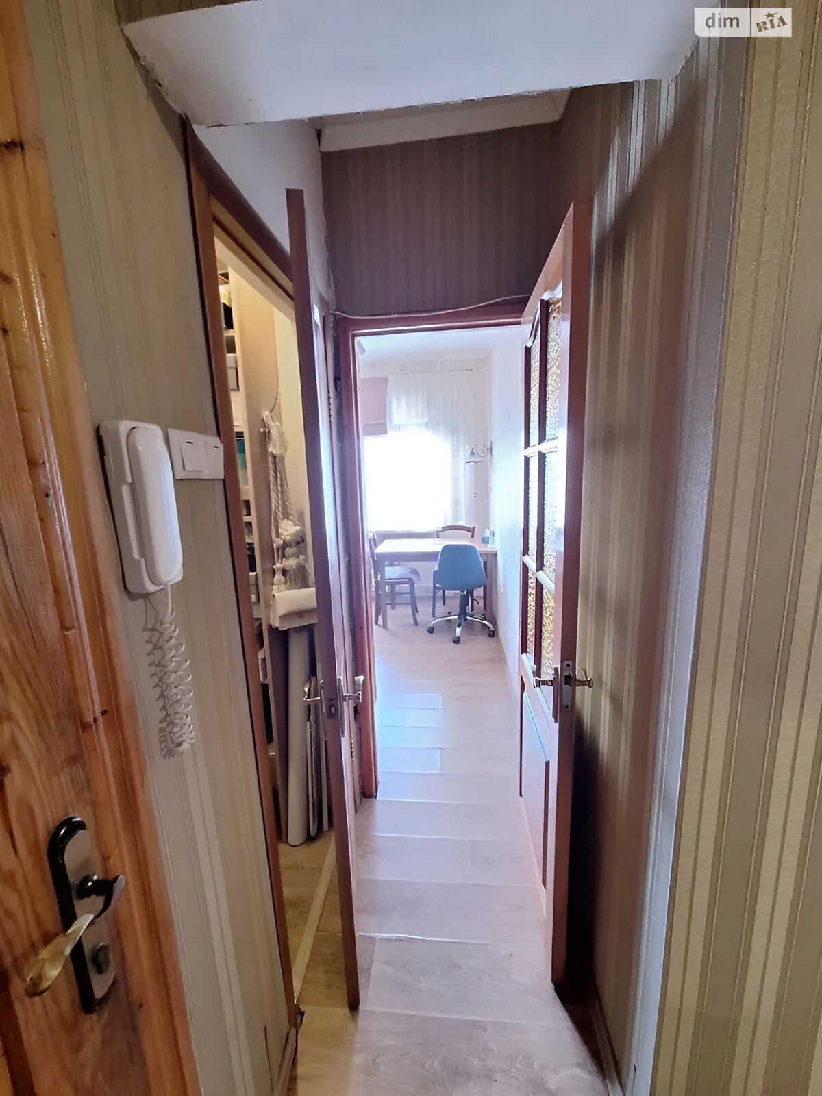 Продажа трехкомнатной квартиры в Днепре, на бул. Славы 22, район Победа-4 фото 1 Продажа трехкомнатной квартиры в Днепре, на бул. Славы 22, район Победа-4 фото 1