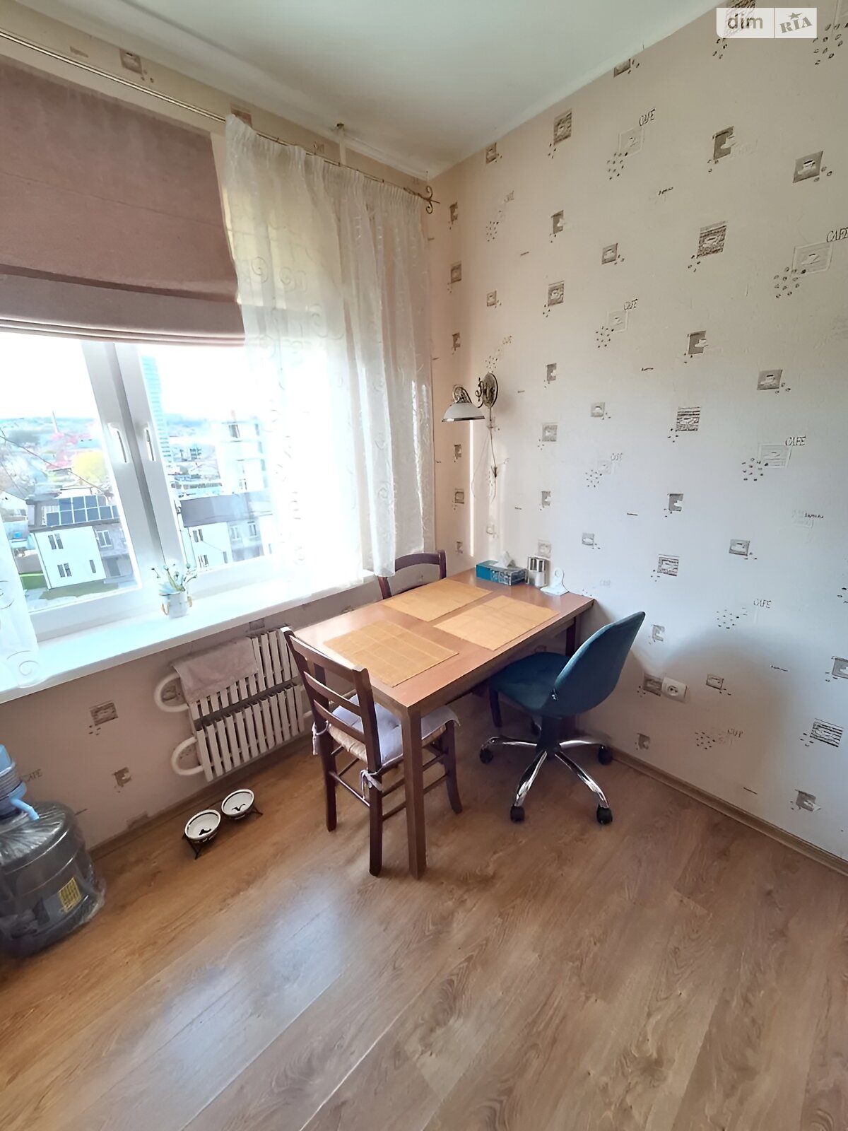 Продажа трехкомнатной квартиры в Днепре, на бул. Славы 22, район Победа-4 фото 1 Продажа трехкомнатной квартиры в Днепре, на бул. Славы 22, район Победа-4 фото 1