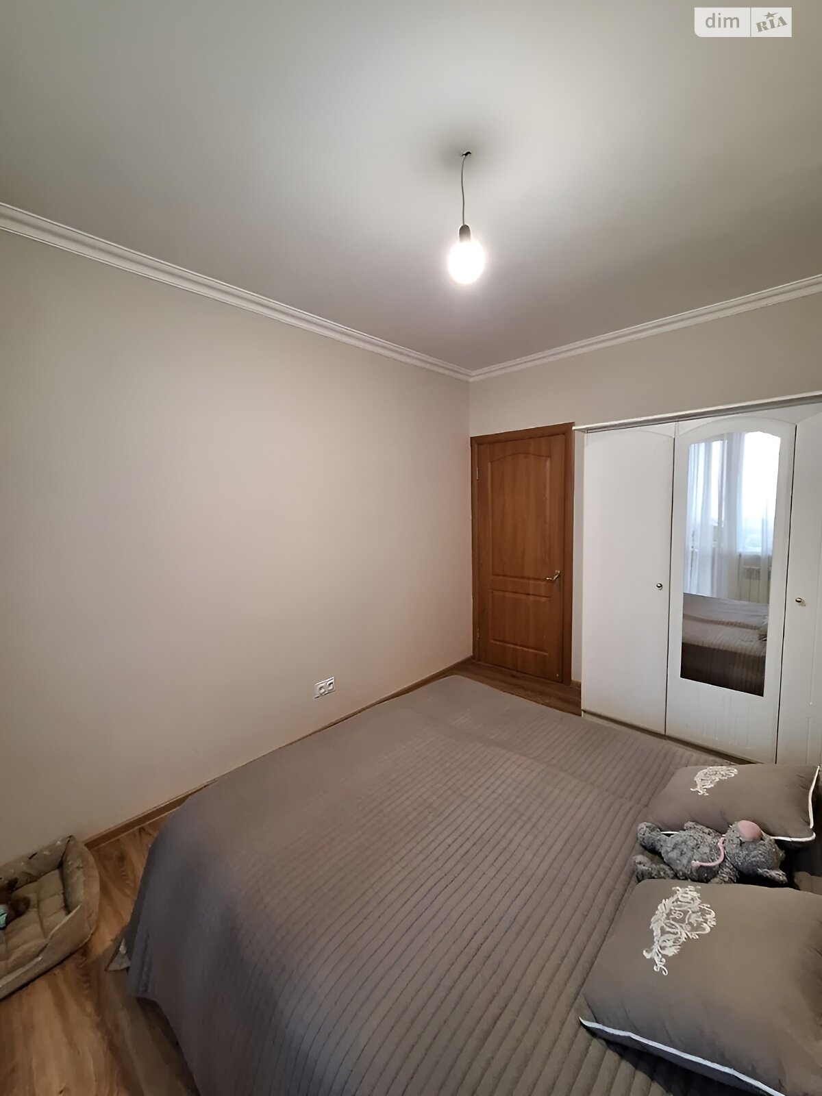 Продажа трехкомнатной квартиры в Днепре, на бул. Славы 22, район Победа-4 фото 1 Продажа трехкомнатной квартиры в Днепре, на бул. Славы 22, район Победа-4 фото 1