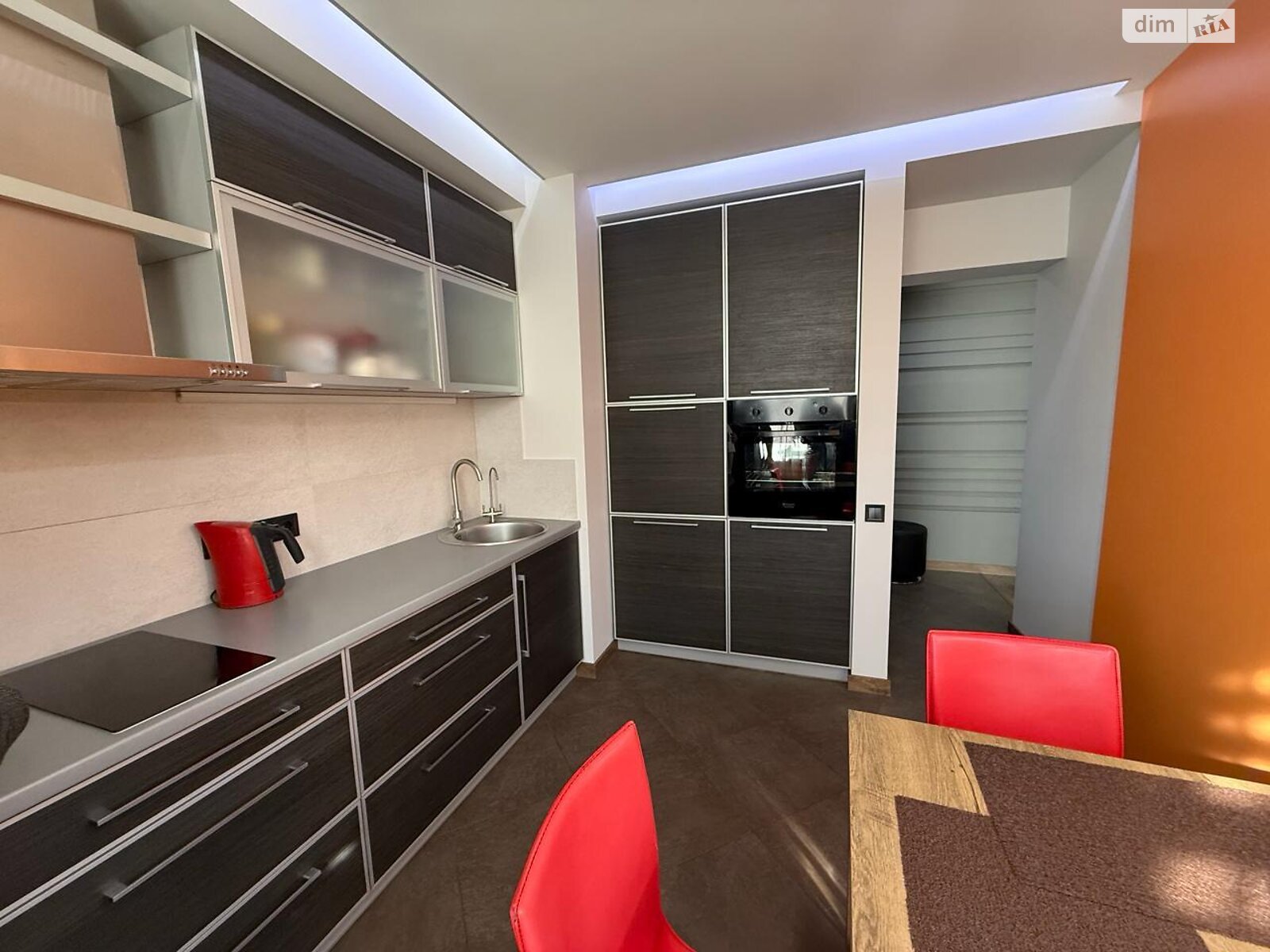 Продаж трикімнатної квартири в Дніпрі, на бул. Слави 18, район Перемога-4 фото 1 Продаж трикімнатної квартири в Дніпрі, на бул. Слави 18, район Перемога-4 фото 1