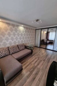 Продажа однокомнатной квартиры в Днепре, на бул. Славы 10, район Победа-4 фото 2