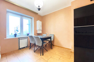 Продажа трехкомнатной квартиры в Днепре, на бул. Славы, район Соборный фото 2