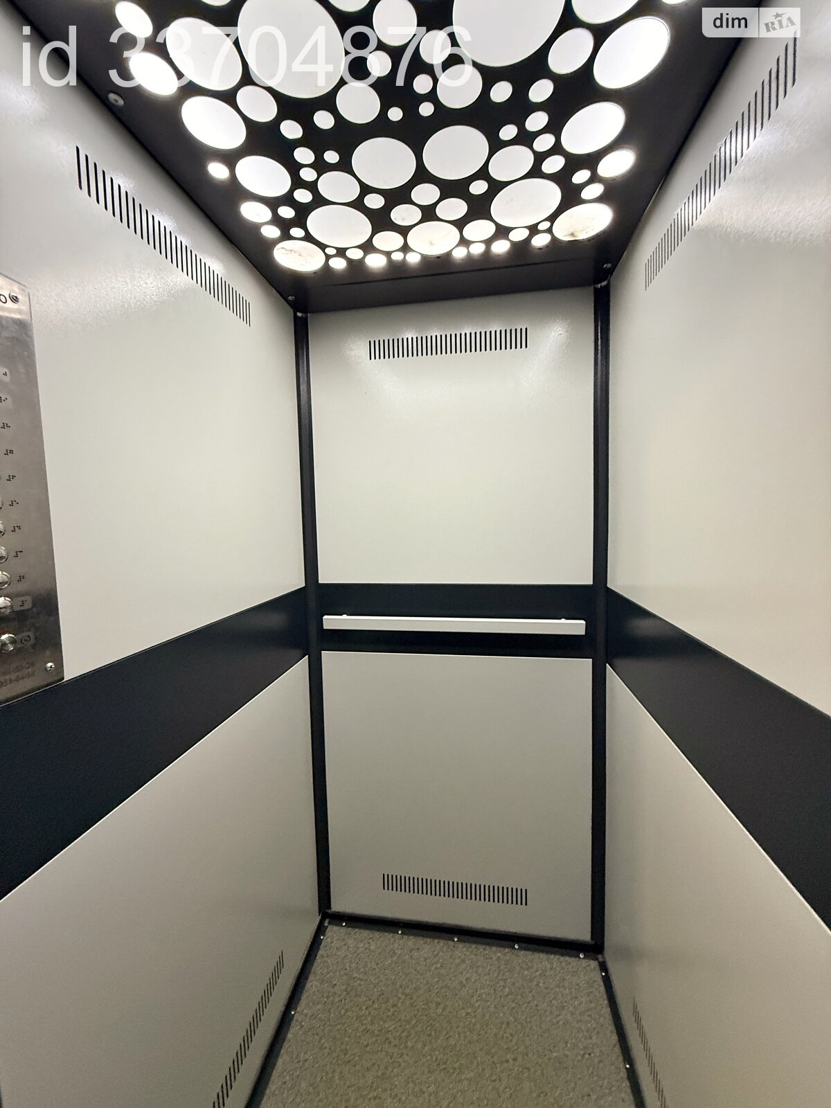 Продажа двухкомнатной квартиры в Днепре, на бул. Славы 22, район Победа-4 фото 1