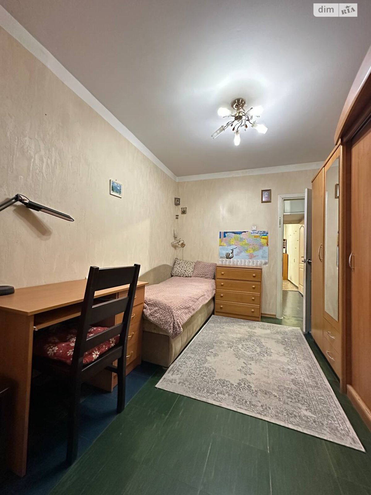 Продажа трехкомнатной квартиры в Днепре, на бул. Славы 14, район Победа-4 фото 1