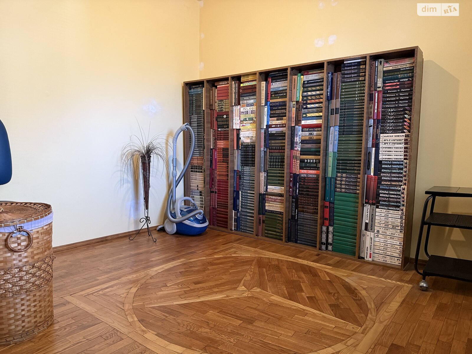Продаж трикімнатної квартири в Дніпрі, на Ж/м Перемога, район Перемога-4 фото 1 Продаж трикімнатної квартири в Дніпрі, на Ж/м Перемога, район Перемога-4 фото 1