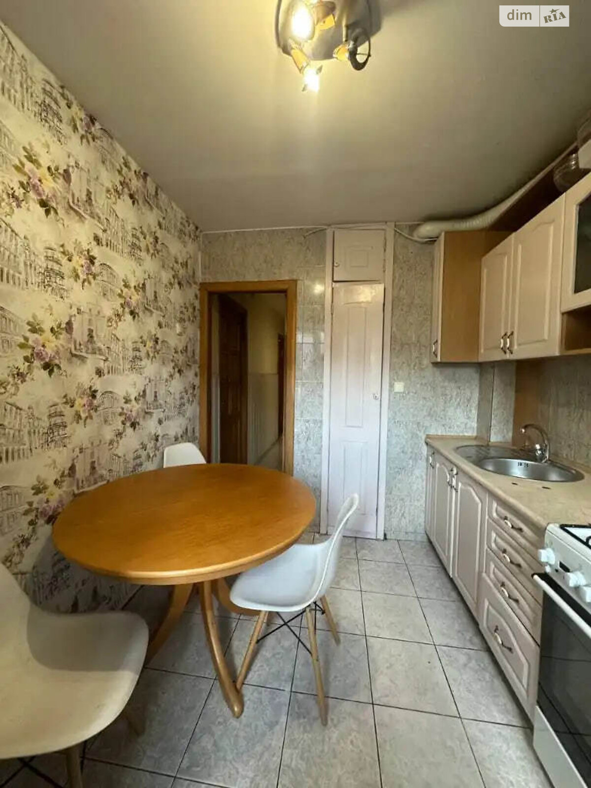 Продаж чотирикімнатної квартири в Дніпрі, на вул. Дорошенка Петра гетьмана 12, район Перемога-5 фото 1