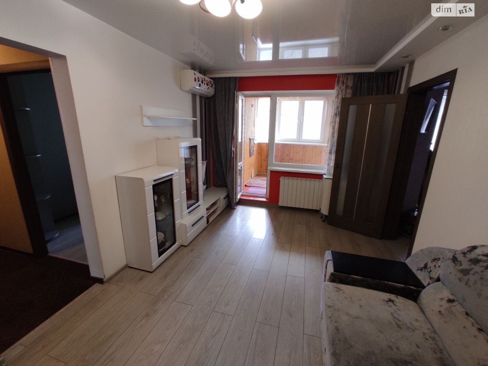 Продажа трехкомнатной квартиры в Днепре, на просп. Героев 9, район Победа-5 фото 1 Продажа трехкомнатной квартиры в Днепре, на просп. Героев 9, район Победа-5 фото 1