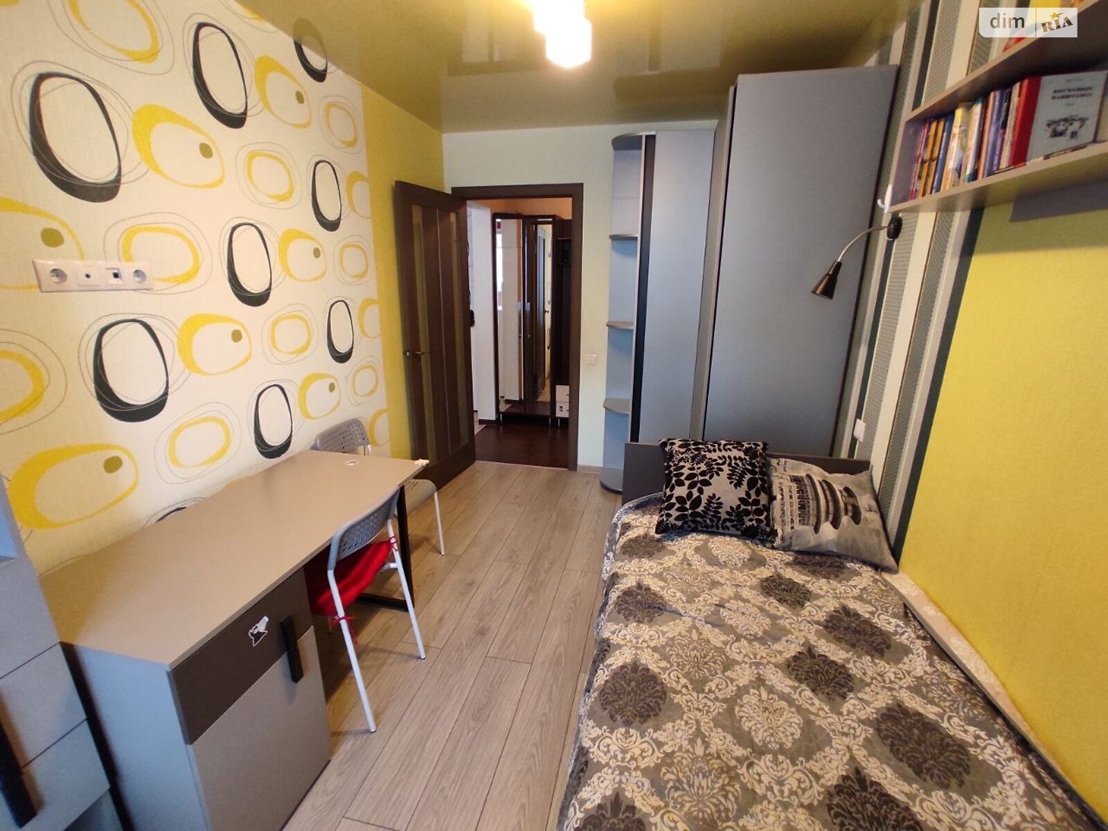 Продажа трехкомнатной квартиры в Днепре, на просп. Героев 9, район Победа-5 фото 1 Продажа трехкомнатной квартиры в Днепре, на просп. Героев 9, район Победа-5 фото 1