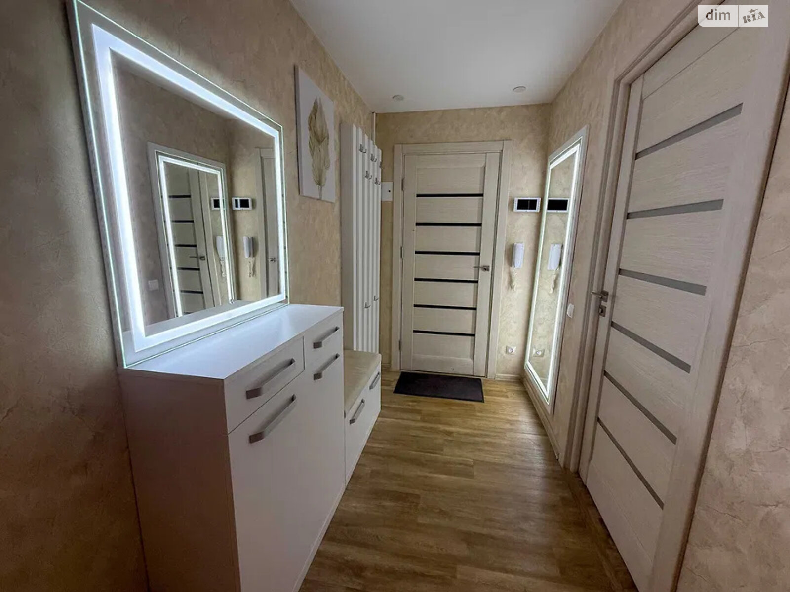 Продаж трикімнатної квартири в Дніпрі, на просп. Героїв 3, район Перемога-5 фото 1 Продаж трикімнатної квартири в Дніпрі, на просп. Героїв 3, район Перемога-5 фото 1