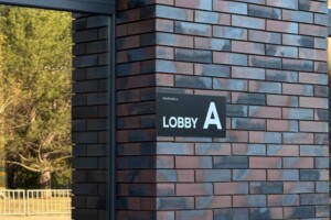 Продаж однокімнатної квартири в Дніпрі, на вул. Набережна Перемоги 128, кв. 127, район Перемога-5 фото 2