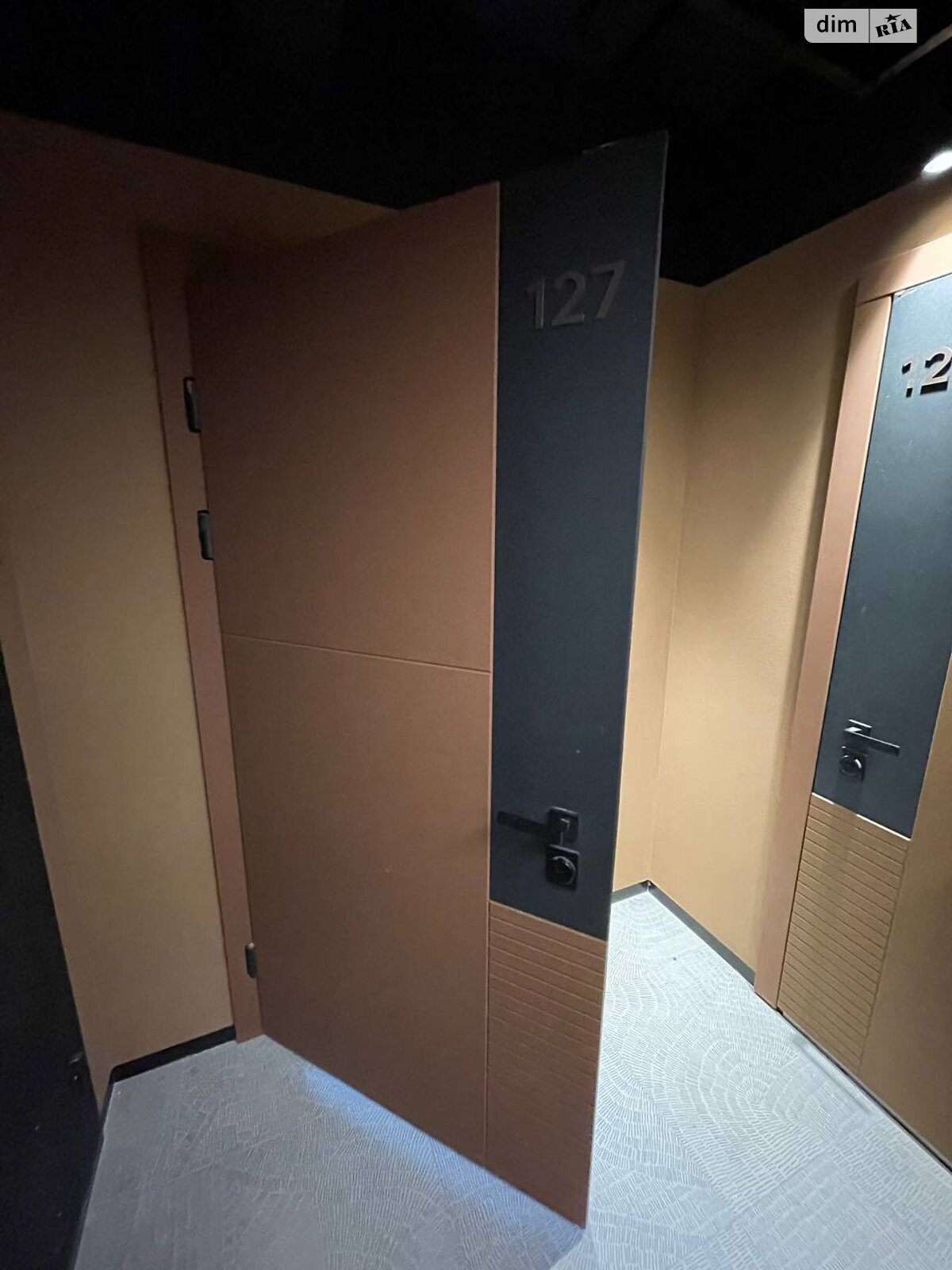 Продаж однокімнатної квартири в Дніпрі, на вул. Набережна Перемоги 128, кв. 127, район Перемога-5 фото 1 Продаж однокімнатної квартири в Дніпрі, на вул. Набережна Перемоги 128, кв. 127, район Перемога-5 фото 1