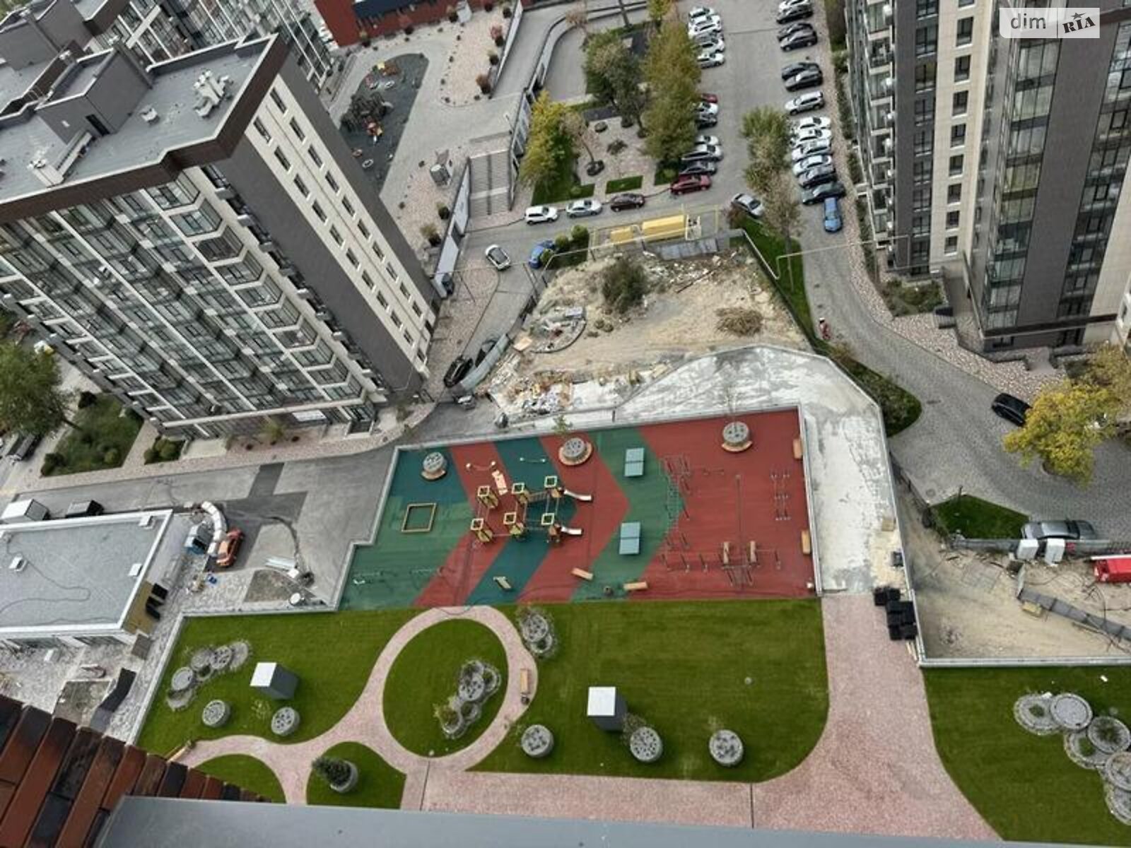 Продажа трехкомнатной квартиры в Днепре, на ул. Набережная Победы 128, район Победа-5 фото 1 Продажа трехкомнатной квартиры в Днепре, на ул. Набережная Победы 128, район Победа-5 фото 1