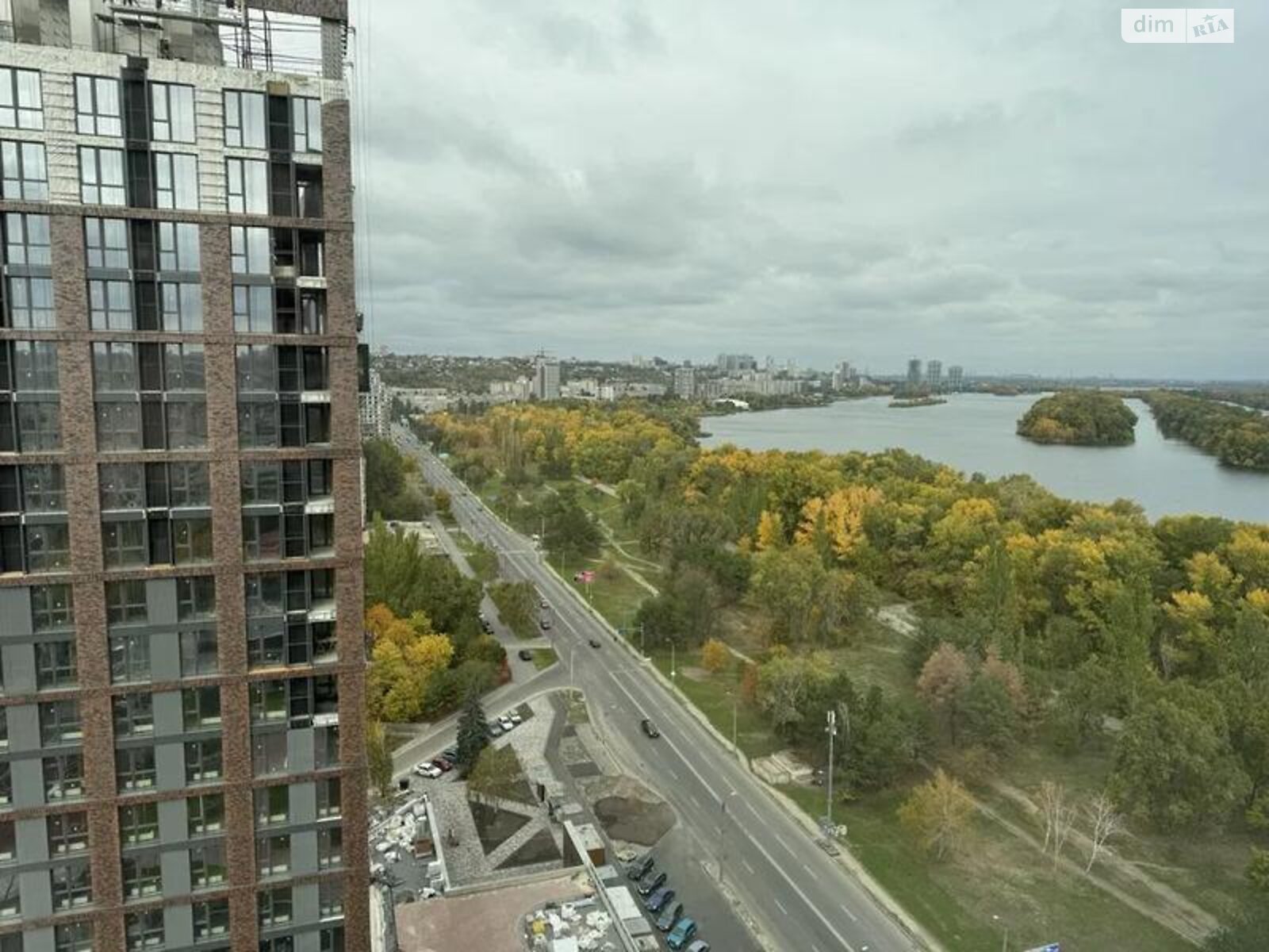 Продажа трехкомнатной квартиры в Днепре, на ул. Набережная Победы 128, район Победа-5 фото 1 Продажа трехкомнатной квартиры в Днепре, на ул. Набережная Победы 128, район Победа-5 фото 1