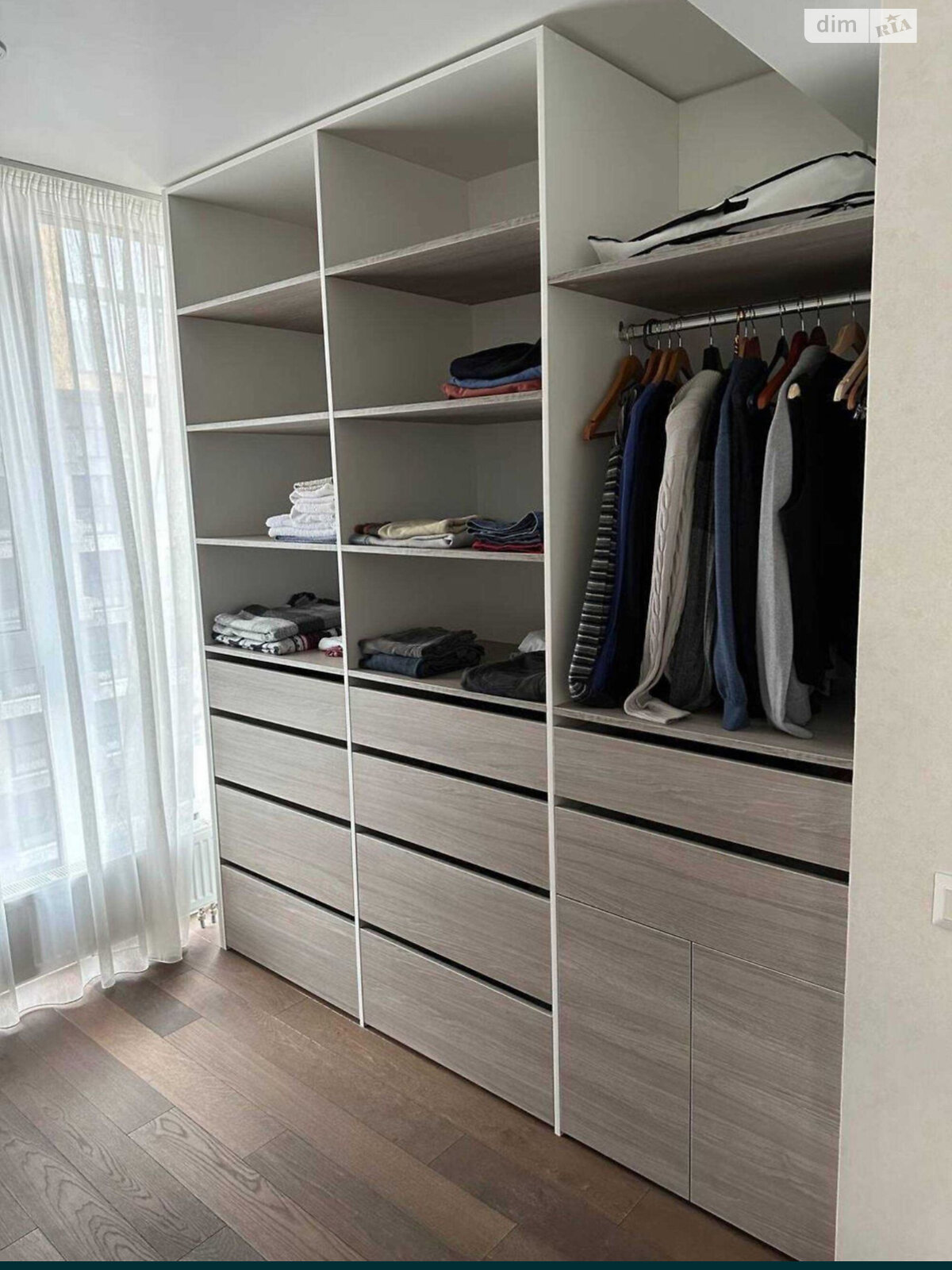 Продаж трикімнатної квартири в Дніпрі, на вул. Набережна Перемоги, кв. 364, район Перемога-5 фото 1 Продаж трикімнатної квартири в Дніпрі, на вул. Набережна Перемоги, кв. 364, район Перемога-5 фото 1