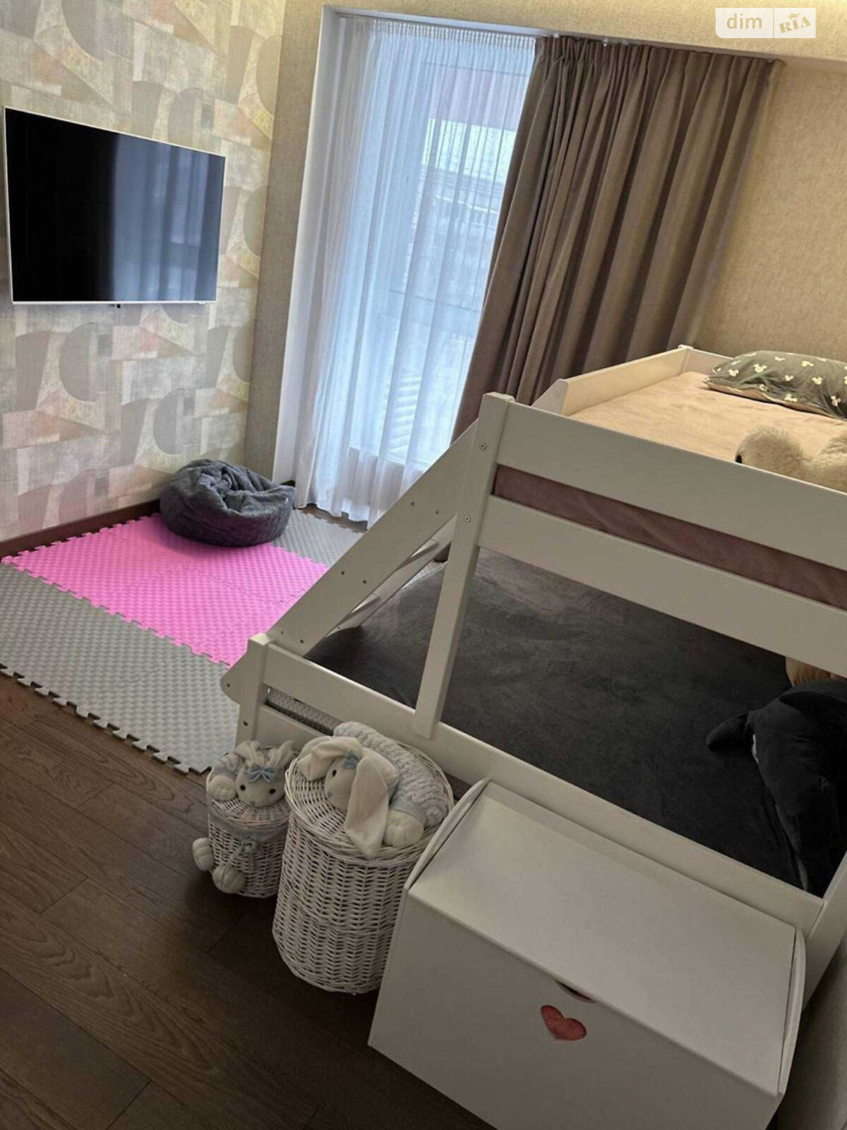 Продаж трикімнатної квартири в Дніпрі, на вул. Набережна Перемоги, кв. 364, район Перемога-5 фото 1 Продаж трикімнатної квартири в Дніпрі, на вул. Набережна Перемоги, кв. 364, район Перемога-5 фото 1