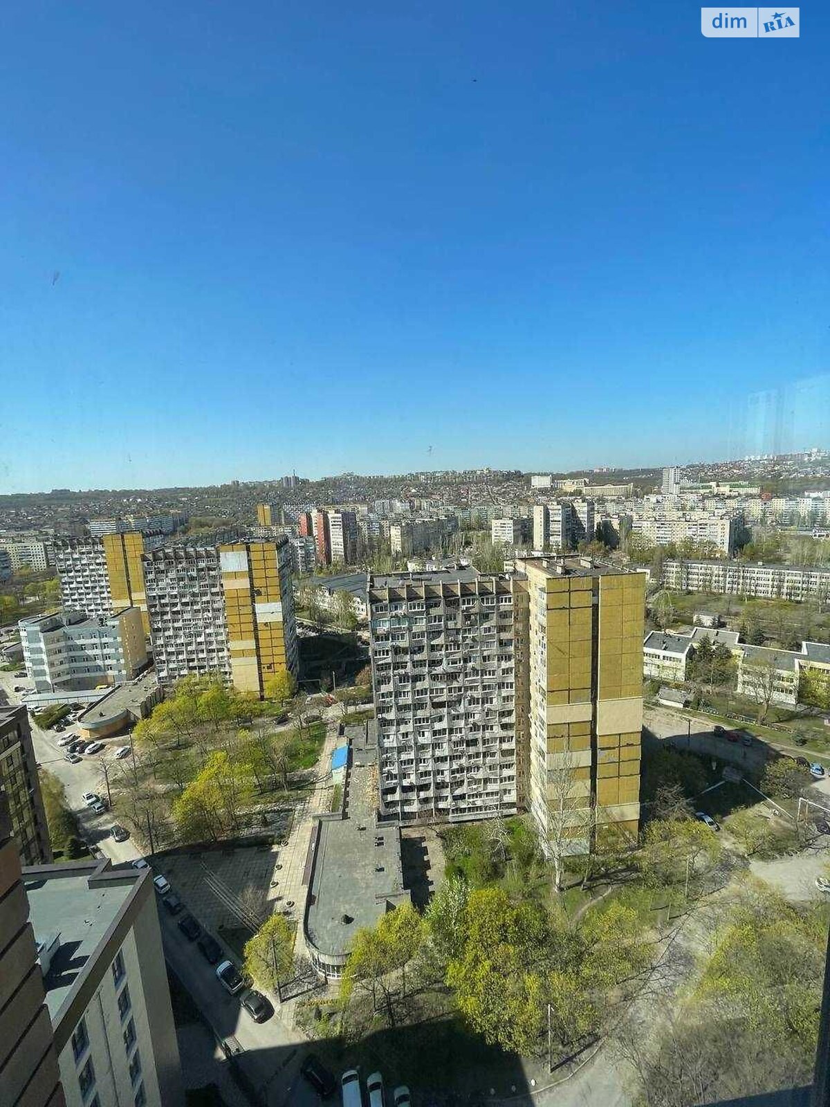 Продаж трикімнатної квартири в Дніпрі, на вул. Набережна Перемоги 128, район Перемога-5 фото 1 Продаж трикімнатної квартири в Дніпрі, на вул. Набережна Перемоги 128, район Перемога-5 фото 1