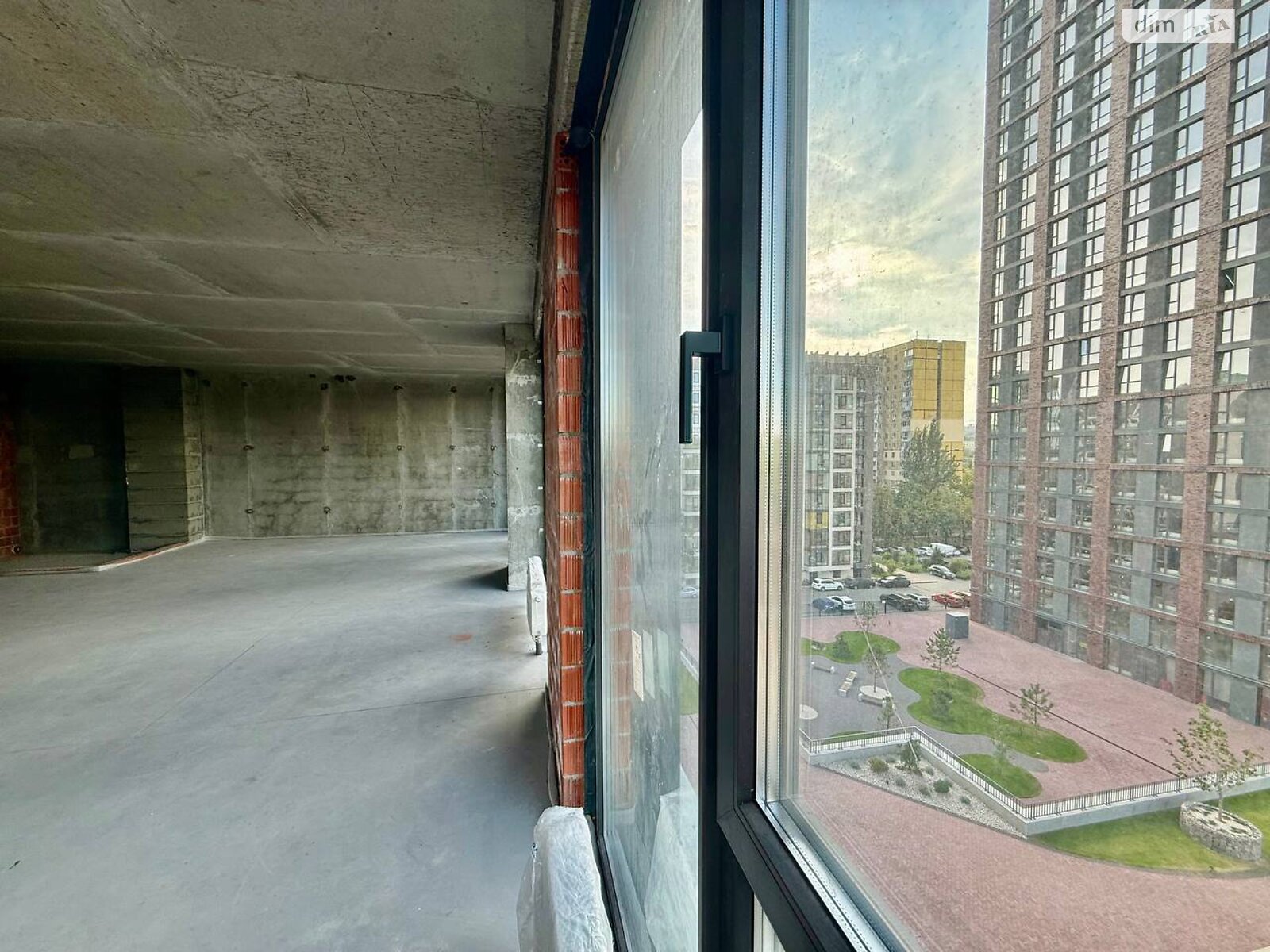 Продажа однокомнатной квартиры в Днепре, на ул. Набережная Победы 128, район Победа-5 фото 1