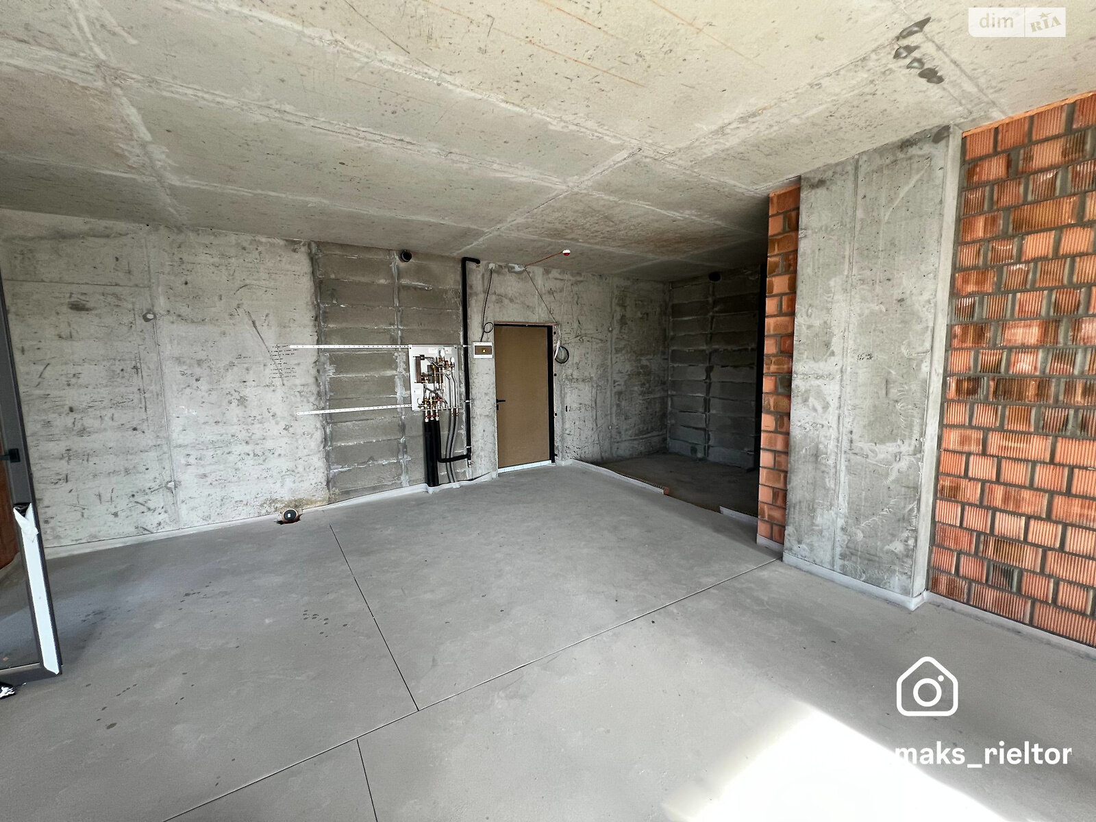 Продажа однокомнатной квартиры в Днепре, на ул. Набережная Победы 128, район Победа-5 фото 1