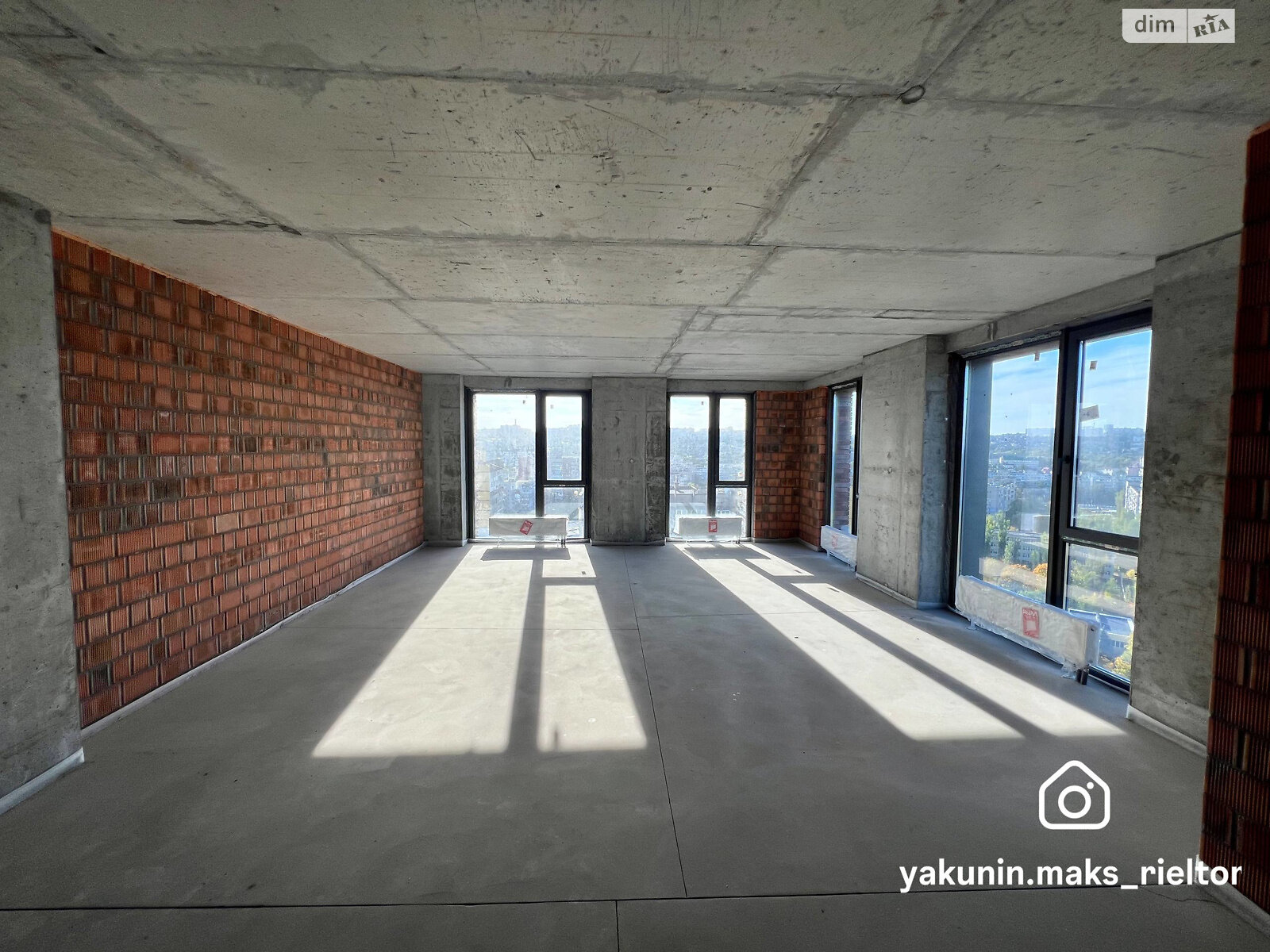 Продажа однокомнатной квартиры в Днепре, на ул. Набережная Победы 128, район Победа-5 фото 1