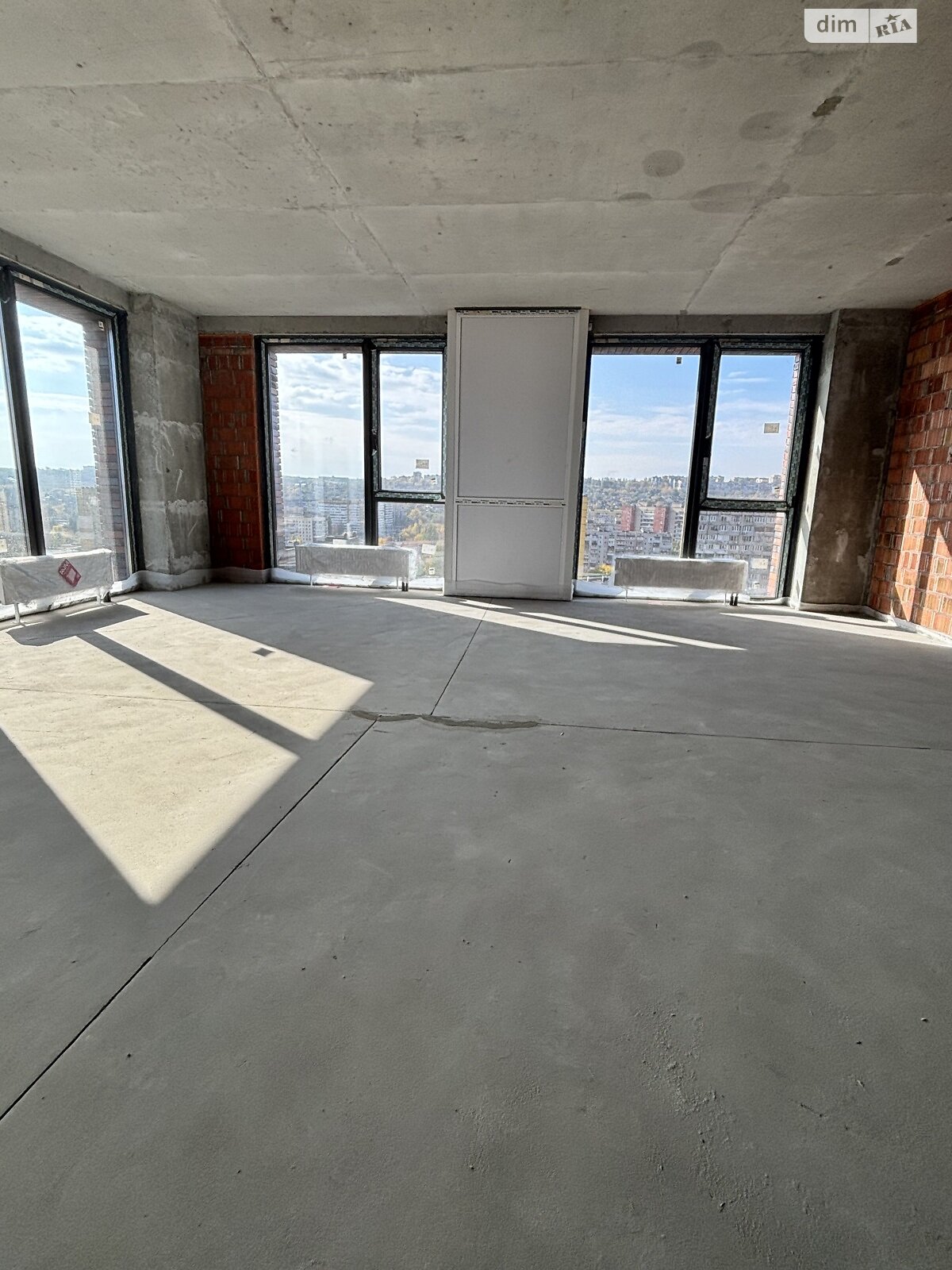 Продажа однокомнатной квартиры в Днепре, на ул. Набережная Победы 128, район Победа-5 фото 1 Продажа однокомнатной квартиры в Днепре, на ул. Набережная Победы 128, район Победа-5 фото 1