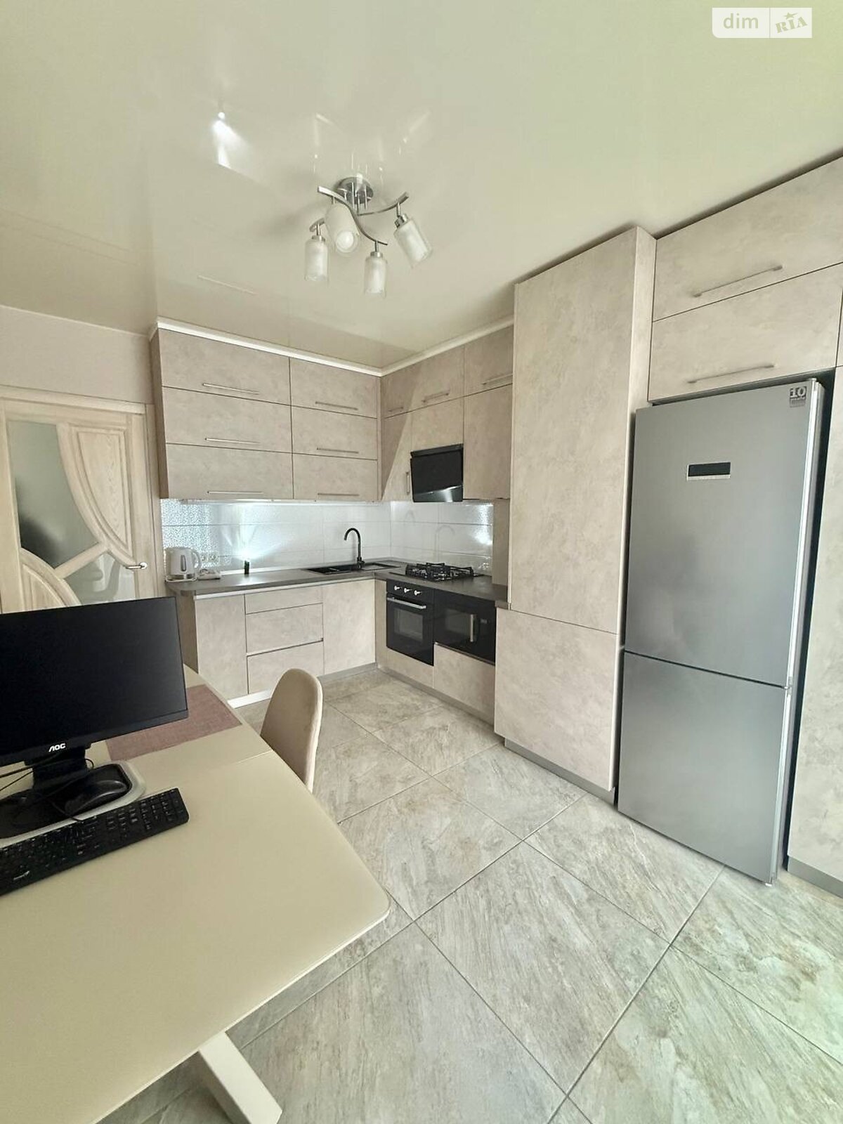 Продажа однокомнатной квартиры в Днепре, на ул. Набережная Победы 112Д, район Победа-5 фото 1