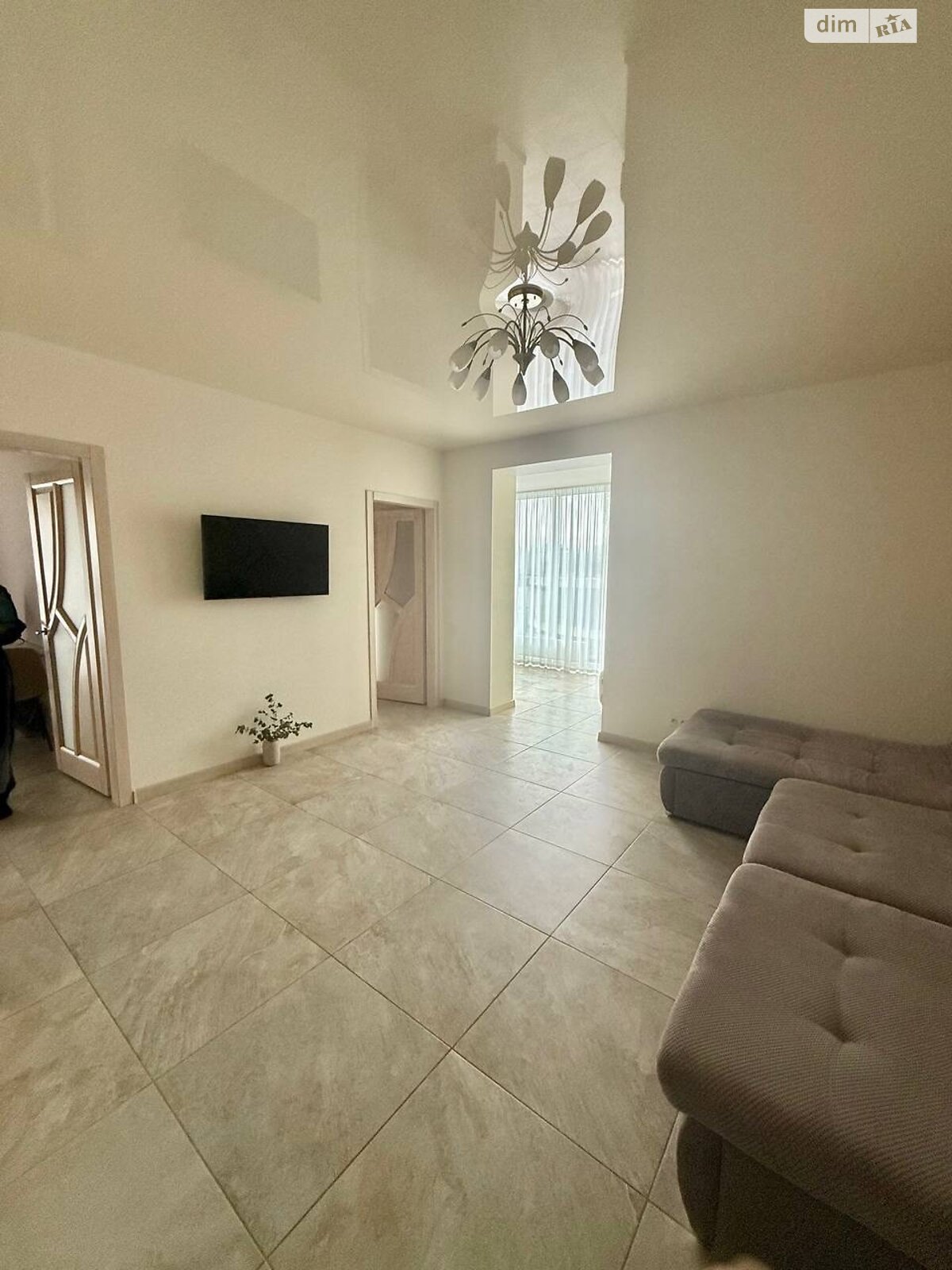 Продажа однокомнатной квартиры в Днепре, на ул. Набережная Победы 112Д, район Победа-5 фото 1