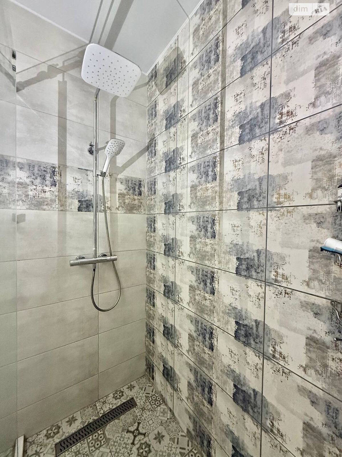 Продажа однокомнатной квартиры в Днепре, на ул. Набережная Победы 112Д, район Победа-5 фото 1