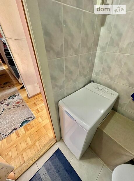 Продажа трехкомнатной квартиры в Днепре, на бул. Славы 7, район Победа-5 фото 1 Продажа трехкомнатной квартиры в Днепре, на бул. Славы 7, район Победа-5 фото 1
