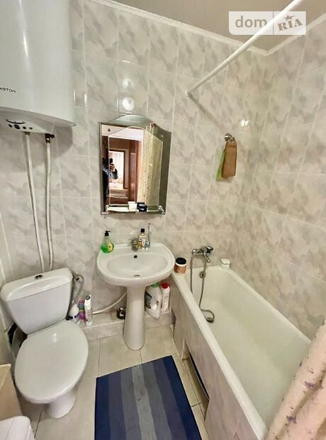 Продажа трехкомнатной квартиры в Днепре, на бул. Славы 7, район Победа-5 фото 1 Продажа трехкомнатной квартиры в Днепре, на бул. Славы 7, район Победа-5 фото 1