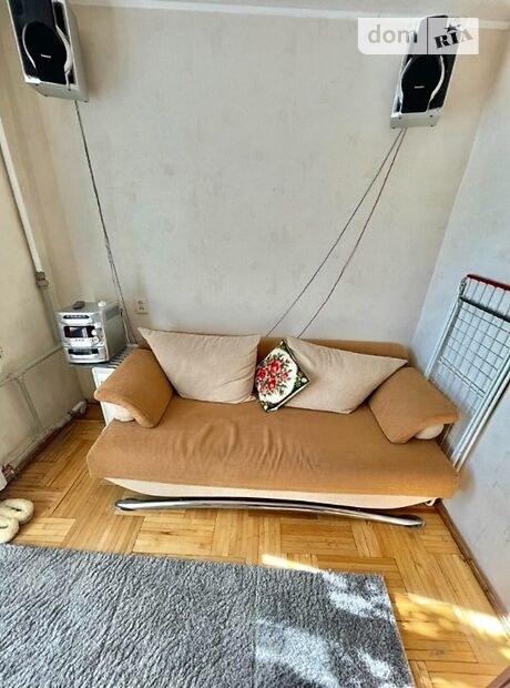 Продажа трехкомнатной квартиры в Днепре, на бул. Славы 7, район Победа-5 фото 1 Продажа трехкомнатной квартиры в Днепре, на бул. Славы 7, район Победа-5 фото 1