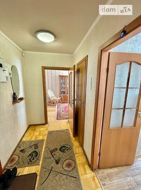 Продажа трехкомнатной квартиры в Днепре, на бул. Славы 7, район Победа-5 фото 1 Продажа трехкомнатной квартиры в Днепре, на бул. Славы 7, район Победа-5 фото 1