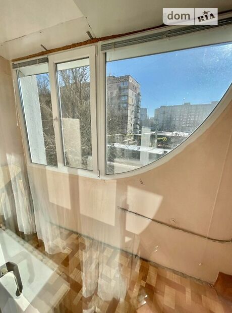 Продажа трехкомнатной квартиры в Днепре, на бул. Славы 7, район Победа-5 фото 1 Продажа трехкомнатной квартиры в Днепре, на бул. Славы 7, район Победа-5 фото 1