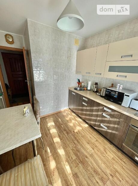 Продажа трехкомнатной квартиры в Днепре, на бул. Славы 7, район Победа-5 фото 1 Продажа трехкомнатной квартиры в Днепре, на бул. Славы 7, район Победа-5 фото 1