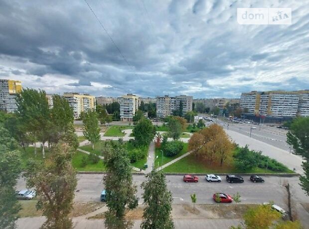Продажа трехкомнатной квартиры в Днепре, на бул. Славы 8, район Победа-5 фото 1 Продажа трехкомнатной квартиры в Днепре, на бул. Славы 8, район Победа-5 фото 1