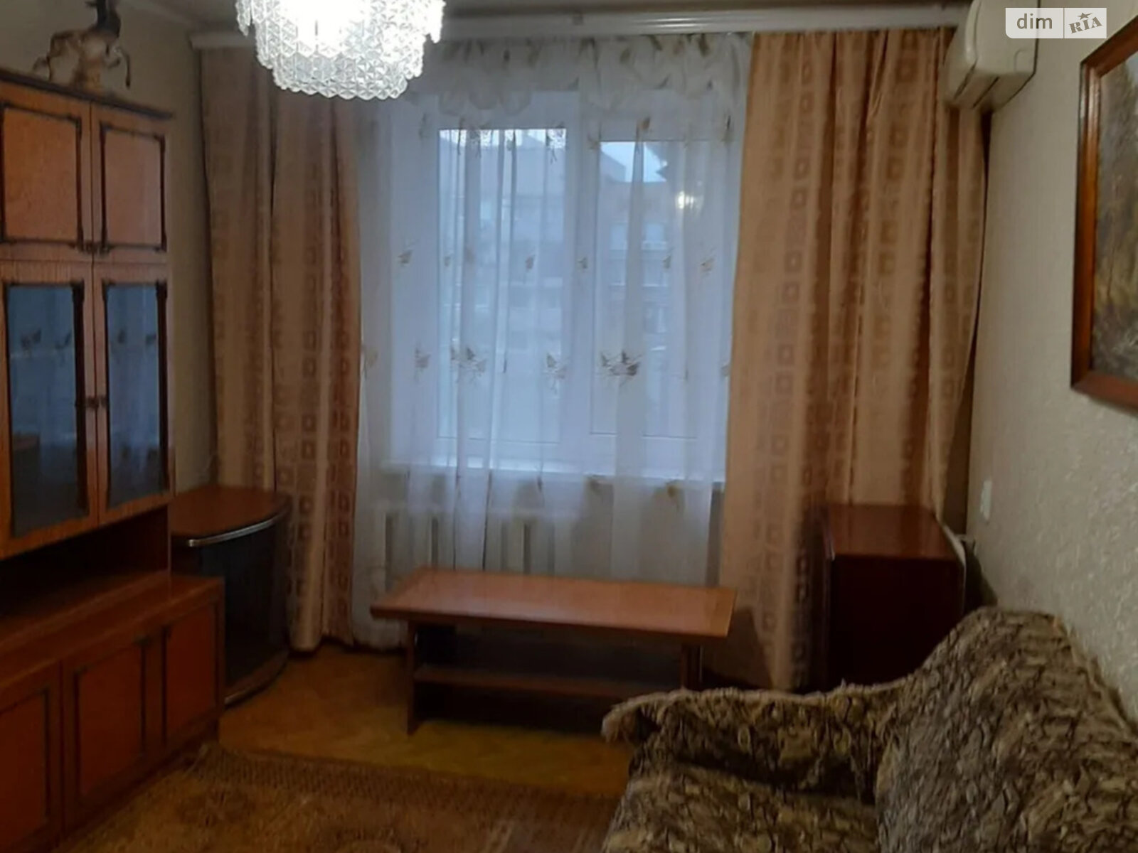 Продажа трехкомнатной квартиры в Днепре, на бул. Славы 6, район Победа-5 фото 1 Продажа трехкомнатной квартиры в Днепре, на бул. Славы 6, район Победа-5 фото 1