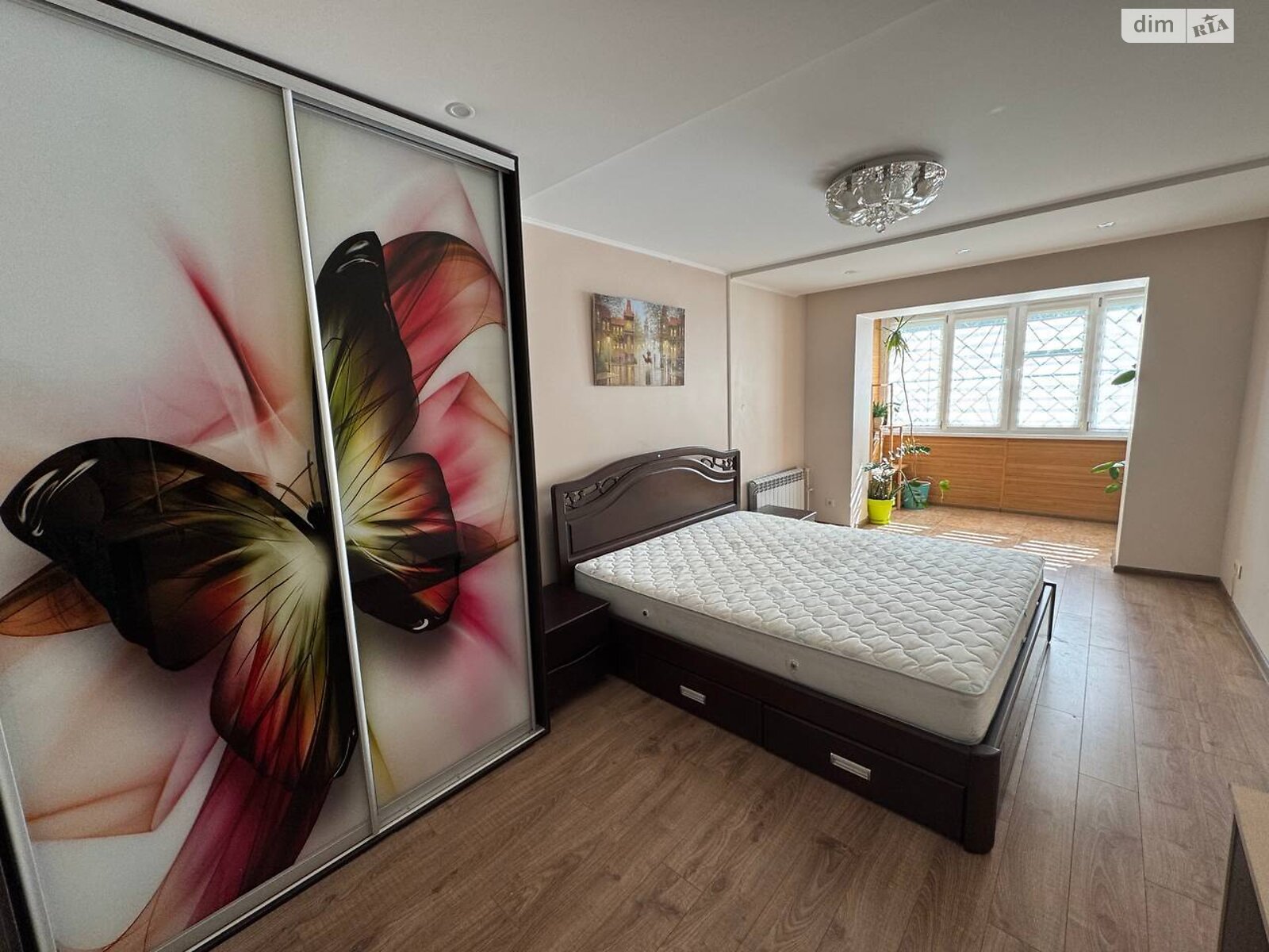 Продаж трикімнатної квартири в Дніпрі, на бул. Слави, район Перемога-5 фото 1