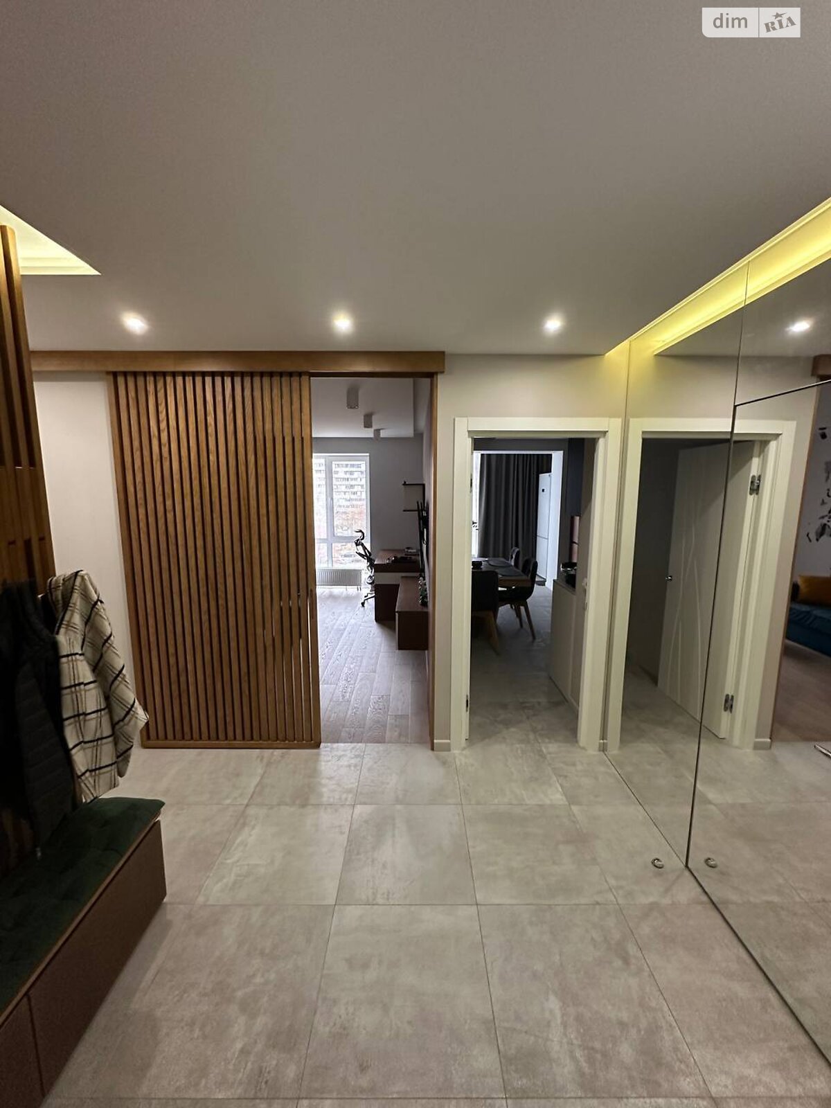 Продажа двухкомнатной квартиры в Днепре, на бул. Славы 2Д, район Победа-5 фото 1