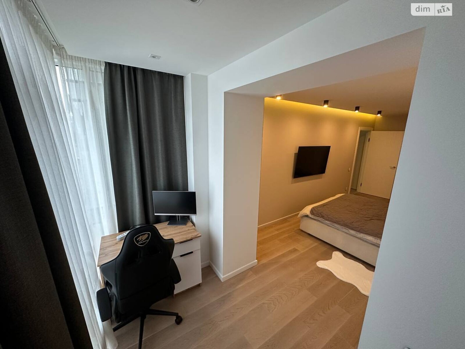 Продажа двухкомнатной квартиры в Днепре, на бул. Славы 2Д, район Победа-5 фото 1