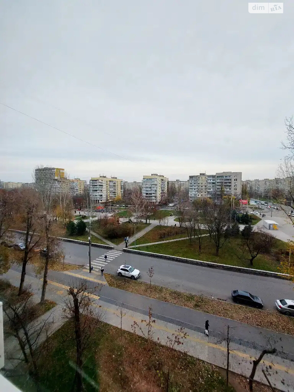 Продажа трехкомнатной квартиры в Днепре, на бул. Славы 8, район Победа-5 фото 1