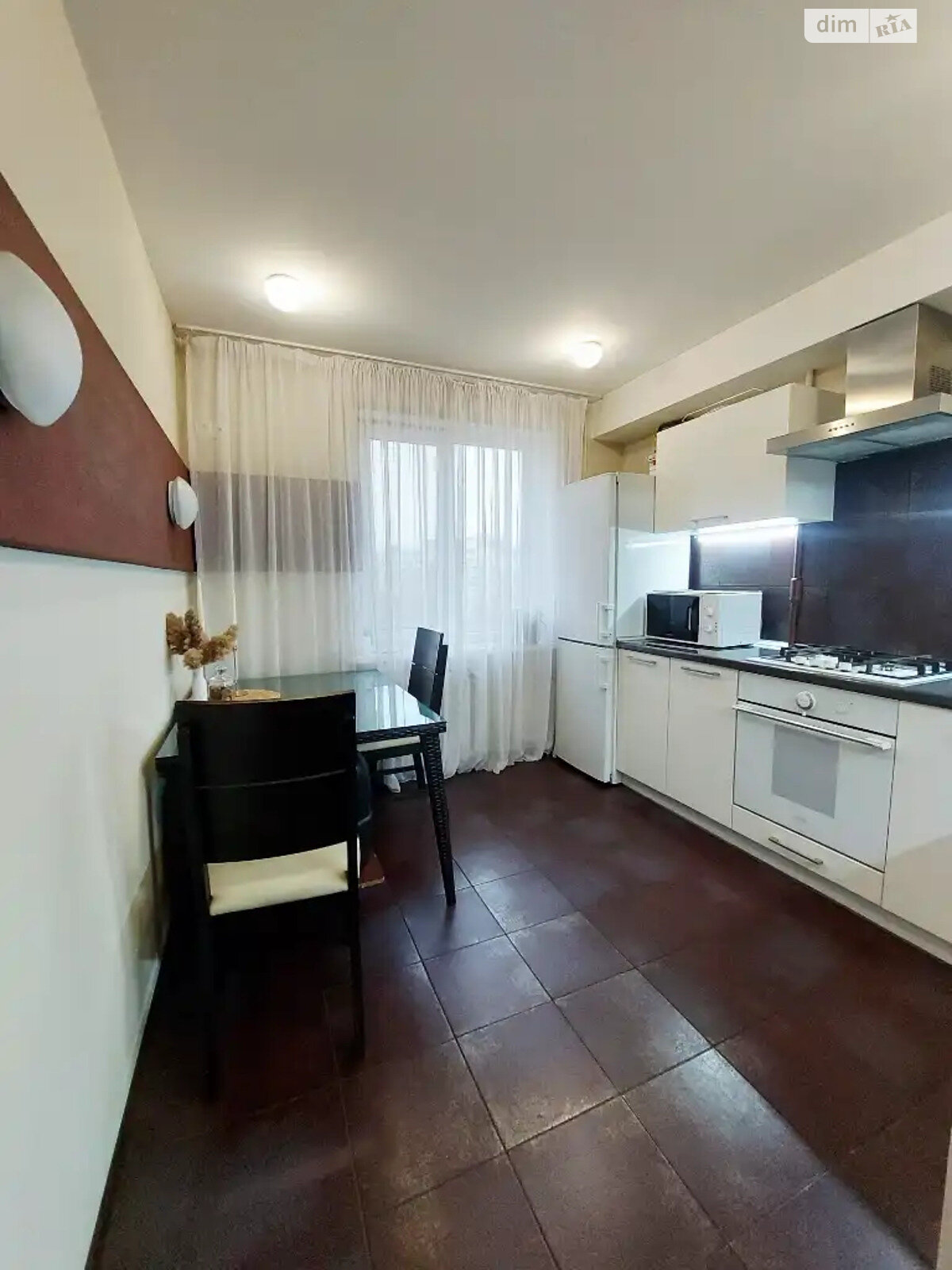 Продажа трехкомнатной квартиры в Днепре, на бул. Славы 8, район Победа-5 фото 1