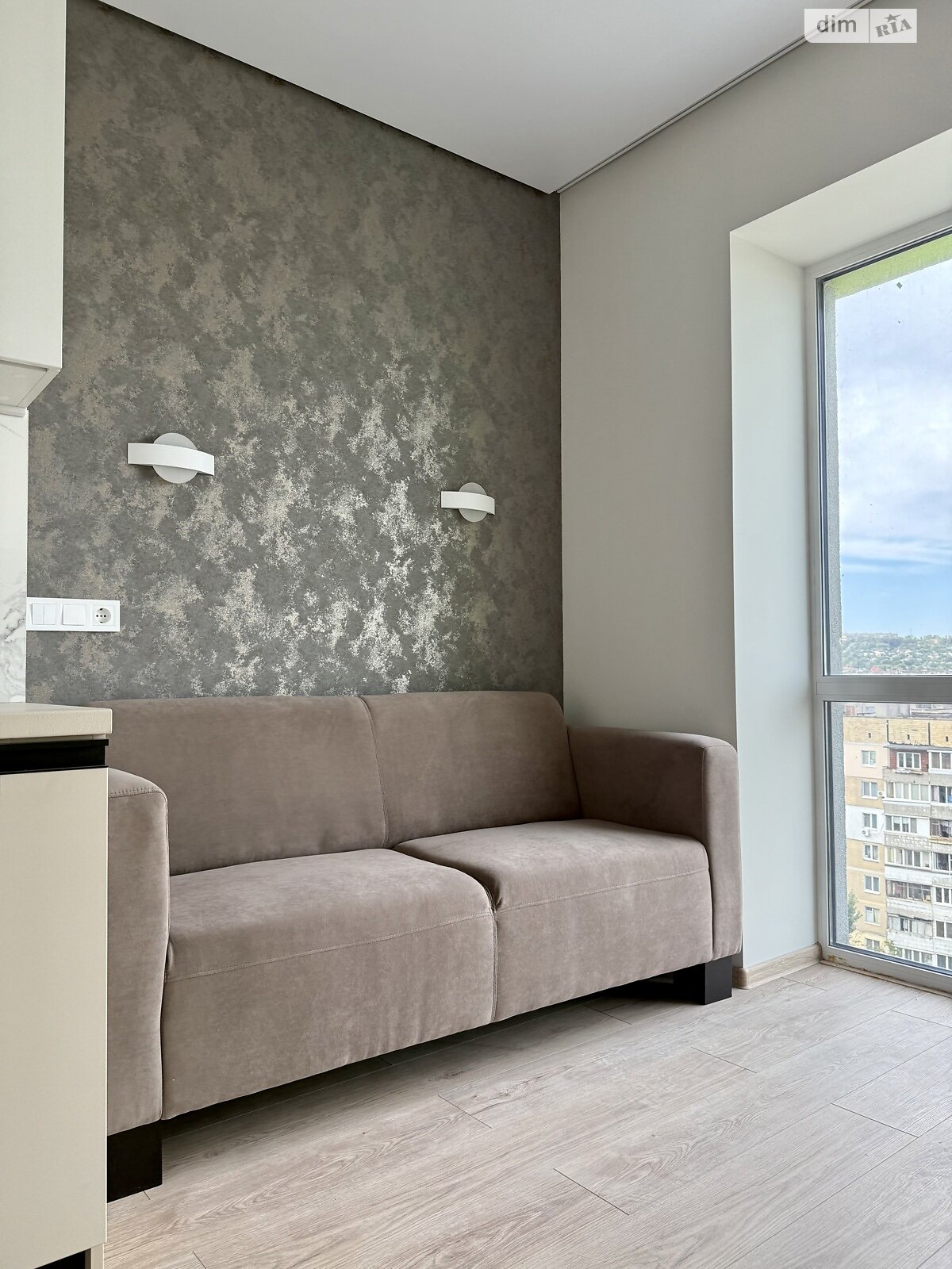 Продажа двухкомнатной квартиры в Днепре, на пер. Добровольцев 3, район Победа-6 фото 1