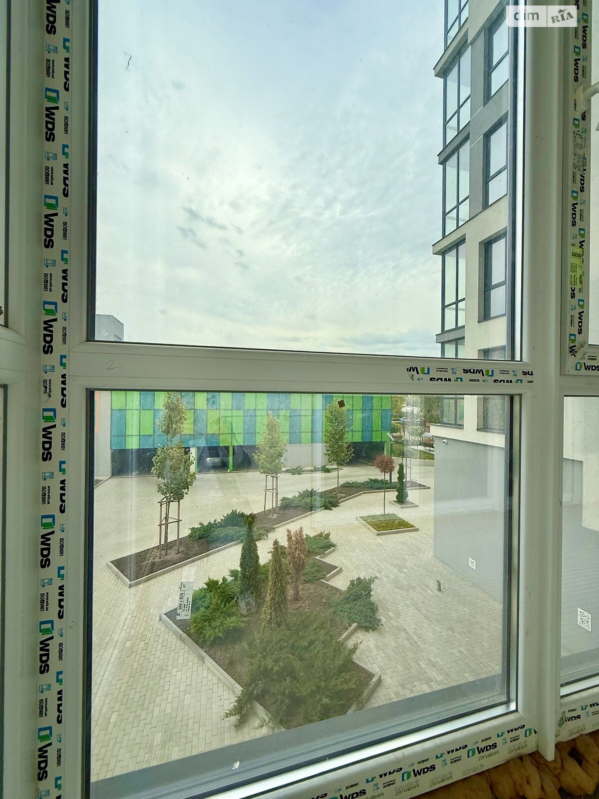 Продажа двухкомнатной квартиры в Днепре, на пер. Добровольцев 3, район Победа-6 фото 1 Продажа двухкомнатной квартиры в Днепре, на пер. Добровольцев 3, район Победа-6 фото 1