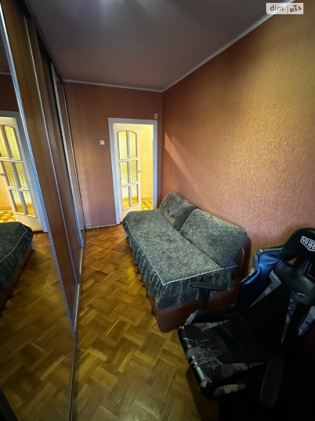 Продажа четырехкомнатной квартиры в Днепре, на просп. Героев, район Победа-6 фото 1