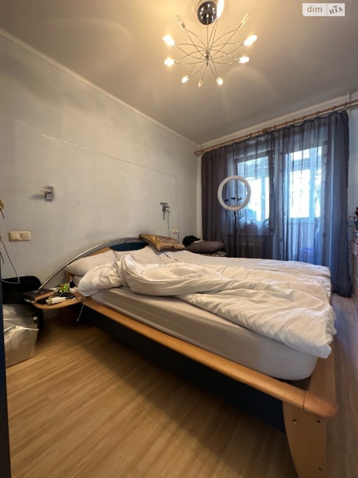 Продажа трехкомнатной квартиры в Днепре, на просп. Героев 40, район Соборный фото 1