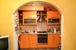 Продажа трехкомнатной квартиры в Днепре, на просп. Героев 21, район Победа-6 фото 2