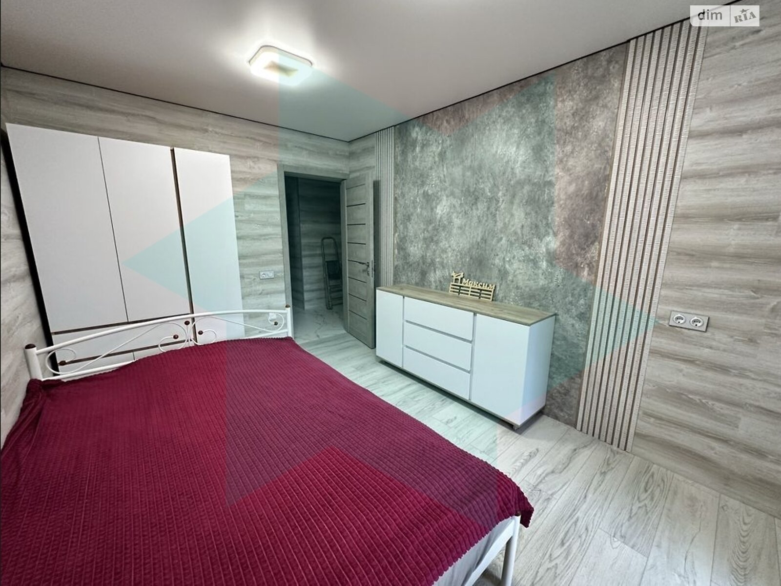 Продажа трехкомнатной квартиры в Днепре, на просп. Героев 23, район Победа-6 фото 1 Продажа трехкомнатной квартиры в Днепре, на просп. Героев 23, район Победа-6 фото 1