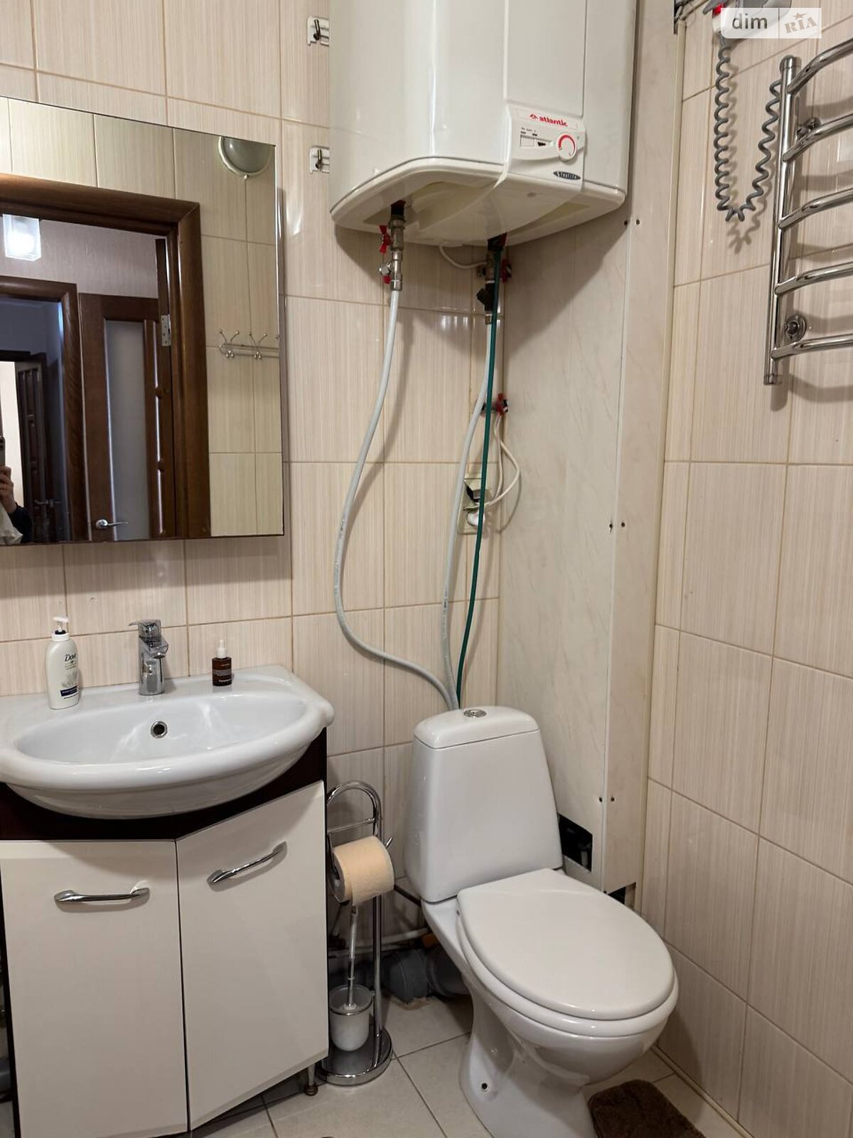 Продажа трехкомнатной квартиры в Днепре, на ул. Набережная Победы 130 корпус 4, район Победа-6 фото 1 Продажа трехкомнатной квартиры в Днепре, на ул. Набережная Победы 130 корпус 4, район Победа-6 фото 1