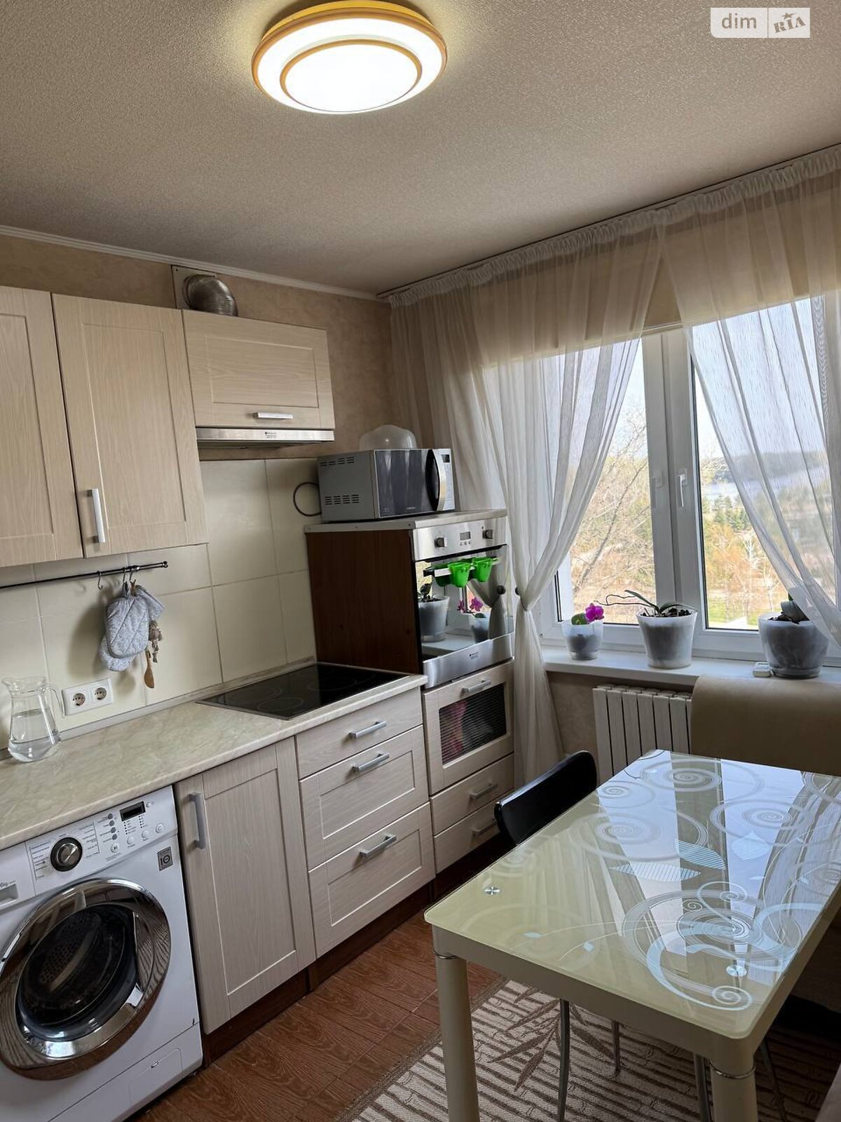 Продажа трехкомнатной квартиры в Днепре, на ул. Набережная Победы 130 корпус 4, район Победа-6 фото 1 Продажа трехкомнатной квартиры в Днепре, на ул. Набережная Победы 130 корпус 4, район Победа-6 фото 1